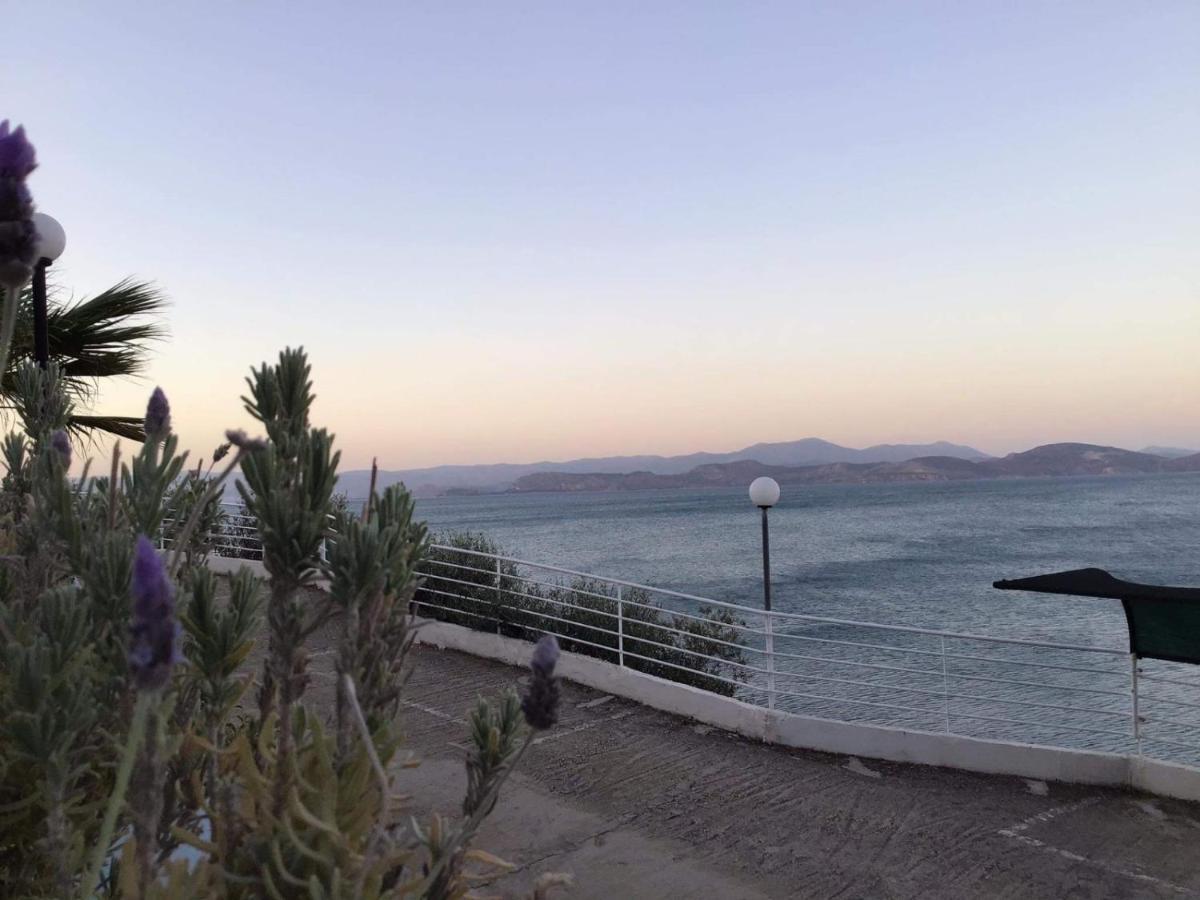 Seaside Apartment 시로피가도 외부 사진